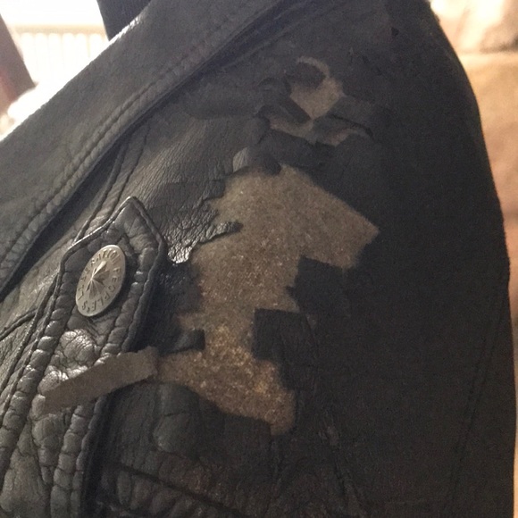 SOLD OFFLINE People’s Liberation Jacket - Damages - Picture 3 of 4